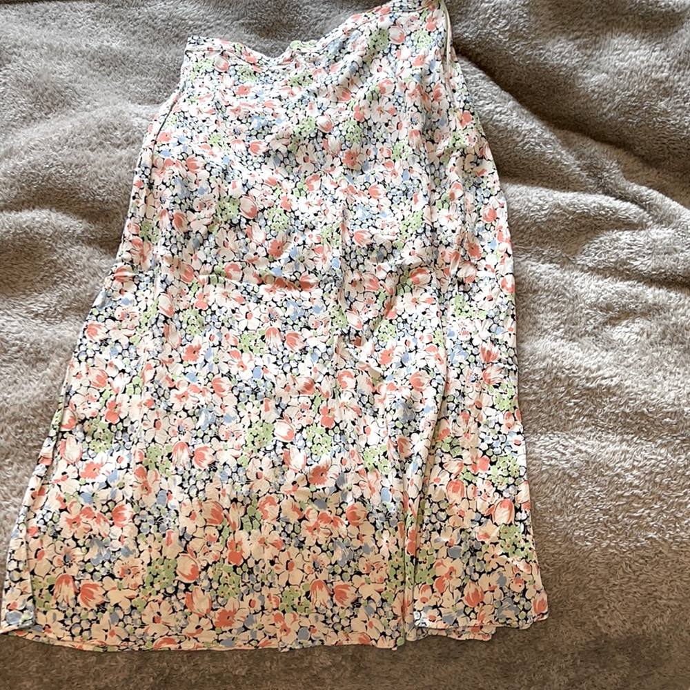 Polo Ralph Lauren floral skirt. NWOT. Size 4.